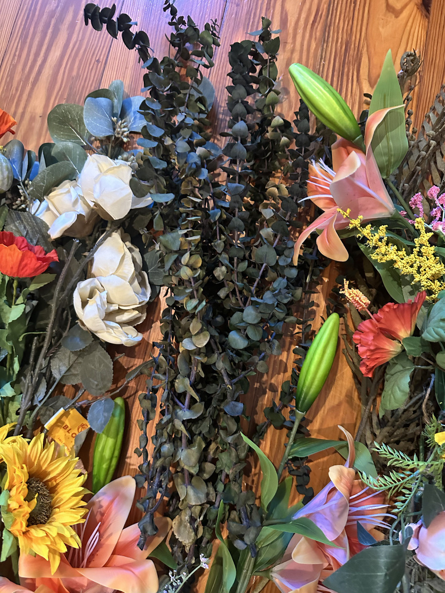 Lot of Silk Flowers, photo 6
