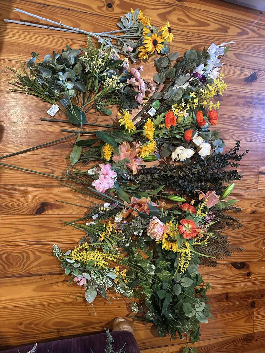 Lot of Silk Flowers, photo 2