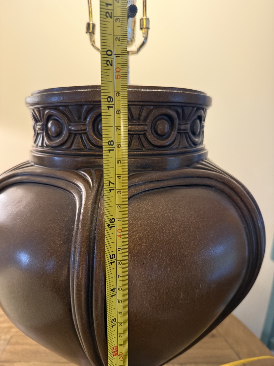 Large Metal Lampbase with shade, photo 5