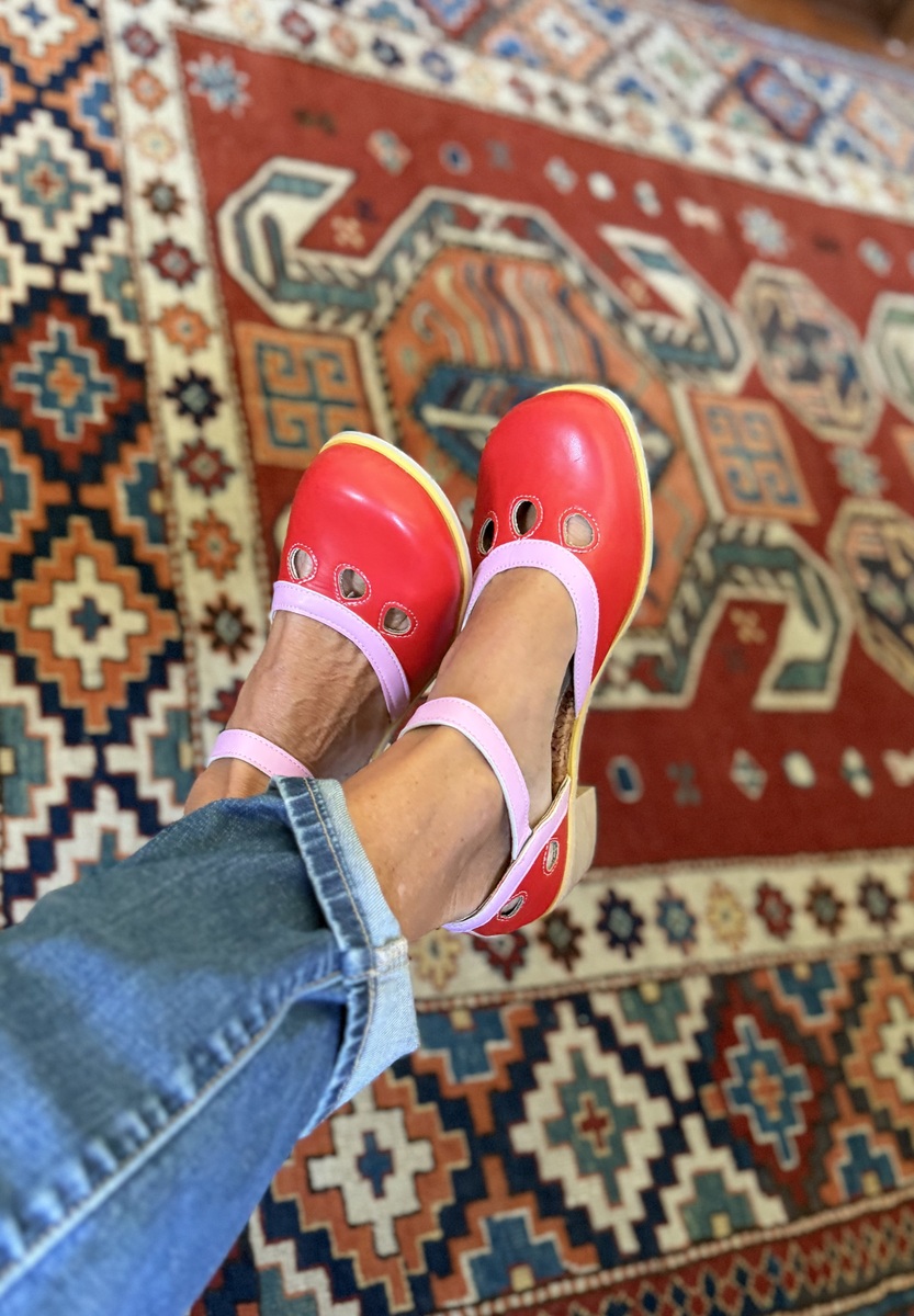 Ladies shoes size 9